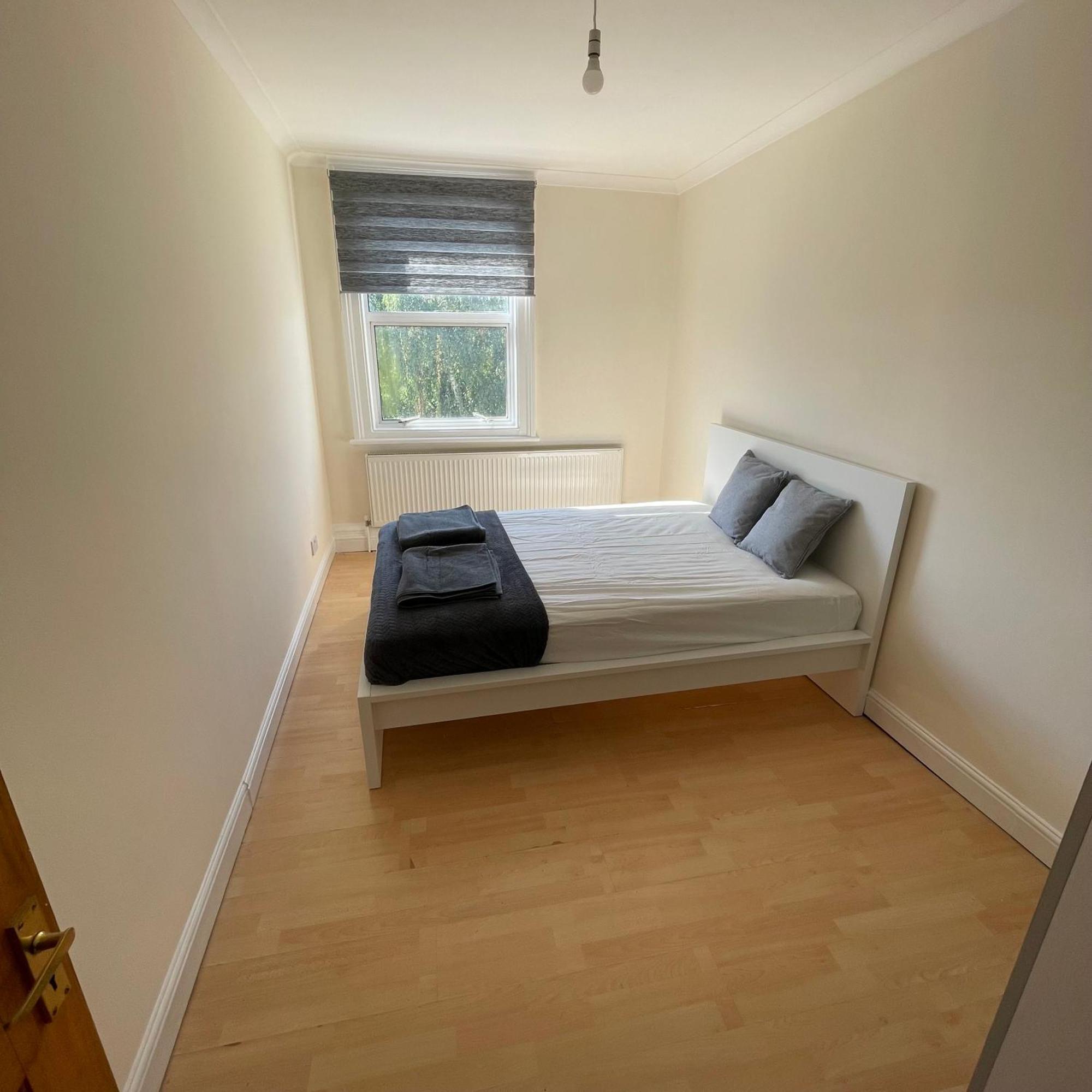 לונדון Entire 3 Bedroom Home - Minutes To Emirates Stadium! מראה חיצוני תמונה